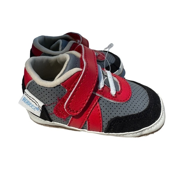 Robeez Shoes Mini Shoe white soft Leather athletic Size US 2 baby 3-6 months - Picture 1 of 8